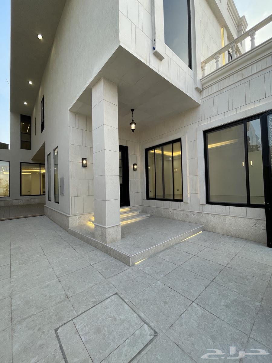 5 bedroom villa in Ash Shulah 3