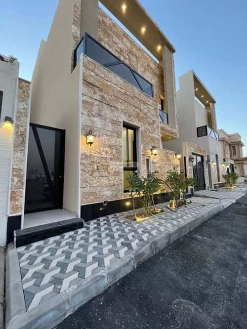 5 bedroom villa in Al Mahdiyyah 3