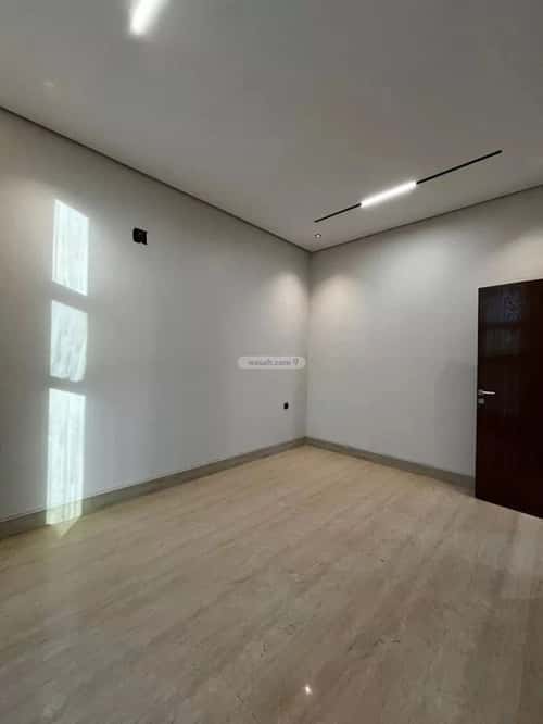 3 bedroom apartment in Al Mahdiyyah 5