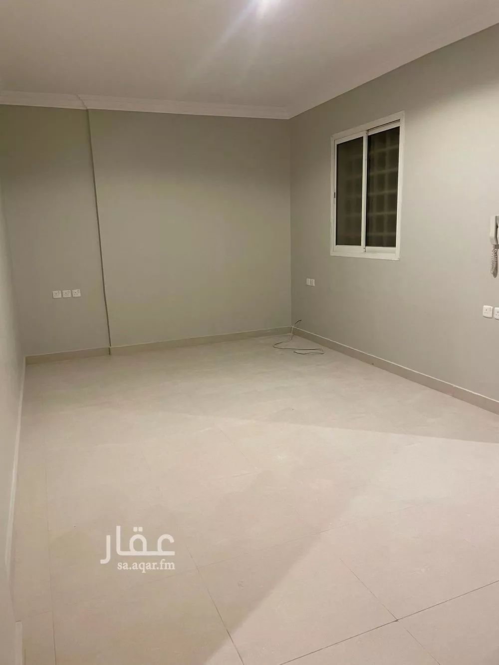شقة 4 غرف في الملقا 7