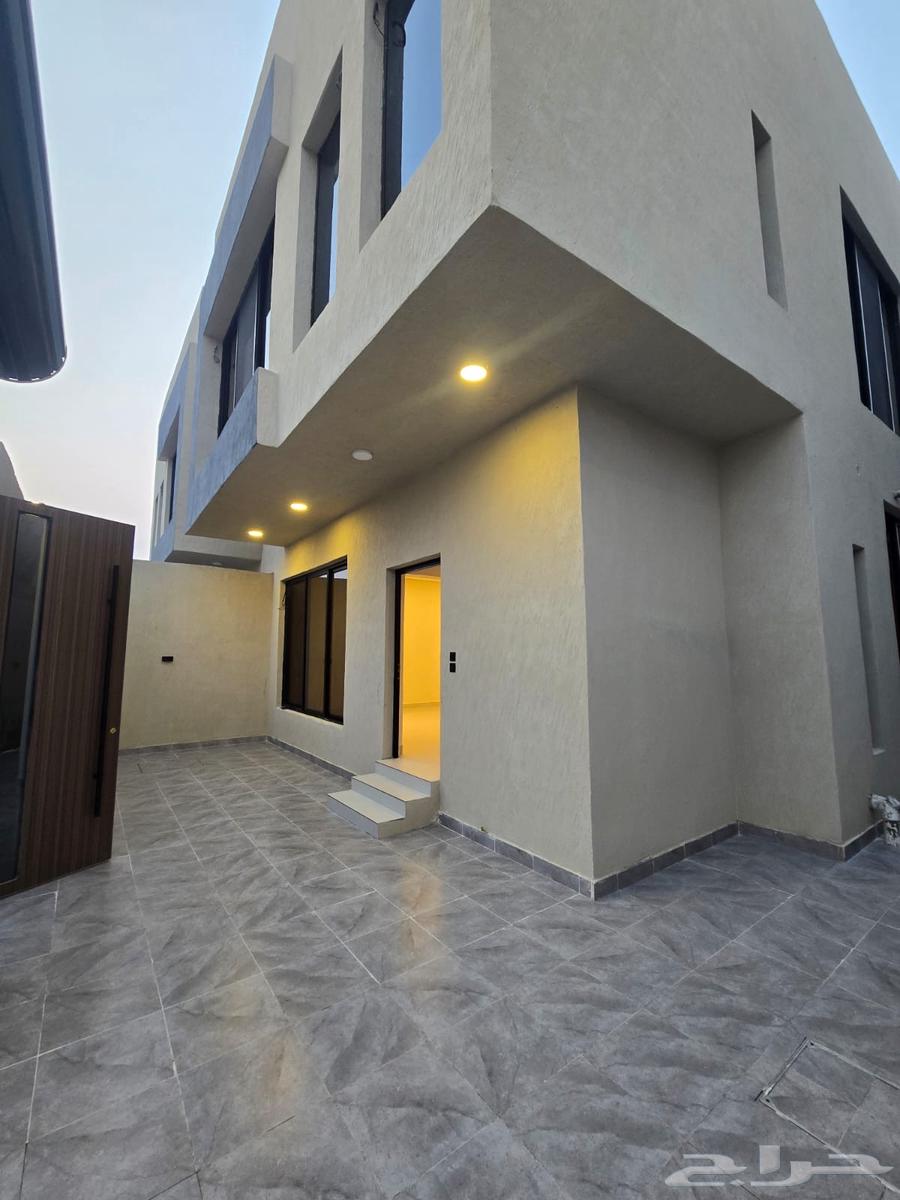8 bedroom villa in Dahiat King Fahd 14