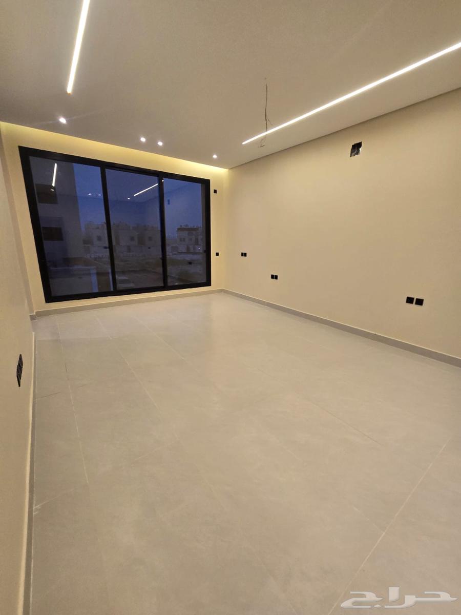 8 bedroom villa in Dahiat King Fahd 26