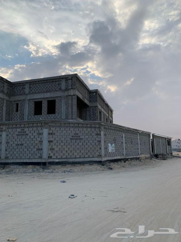 9 bedroom villa in Al Nayfiyah 4
