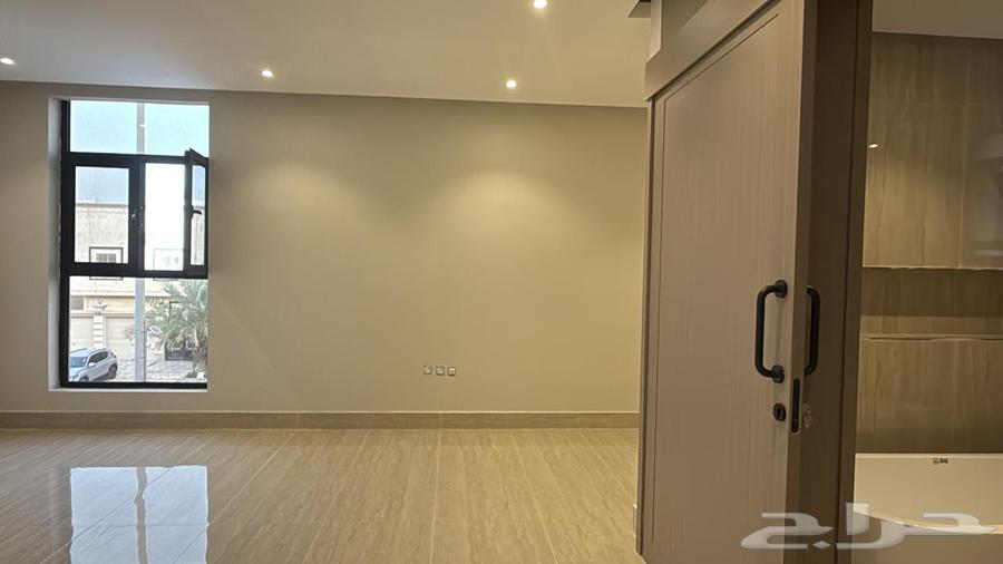 7 bedroom villa in Dahiat King Fahd 17
