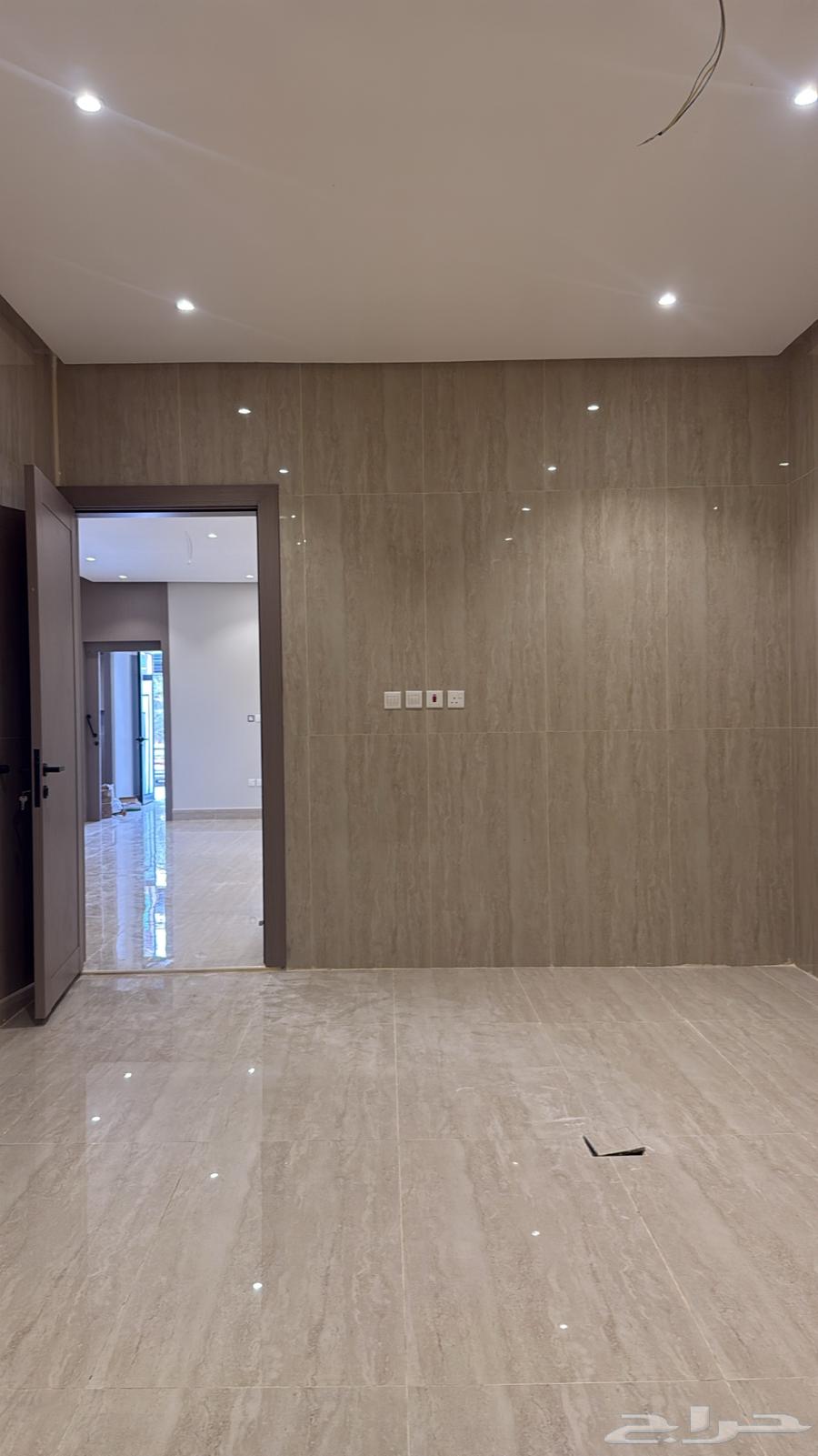7 bedroom villa in Dahiat King Fahd 53