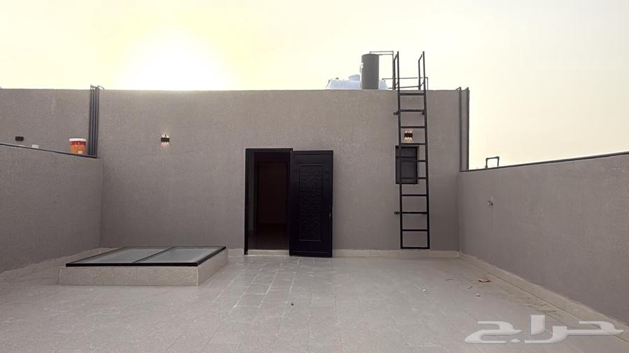 7 bedroom villa in Dahiat King Fahd 7