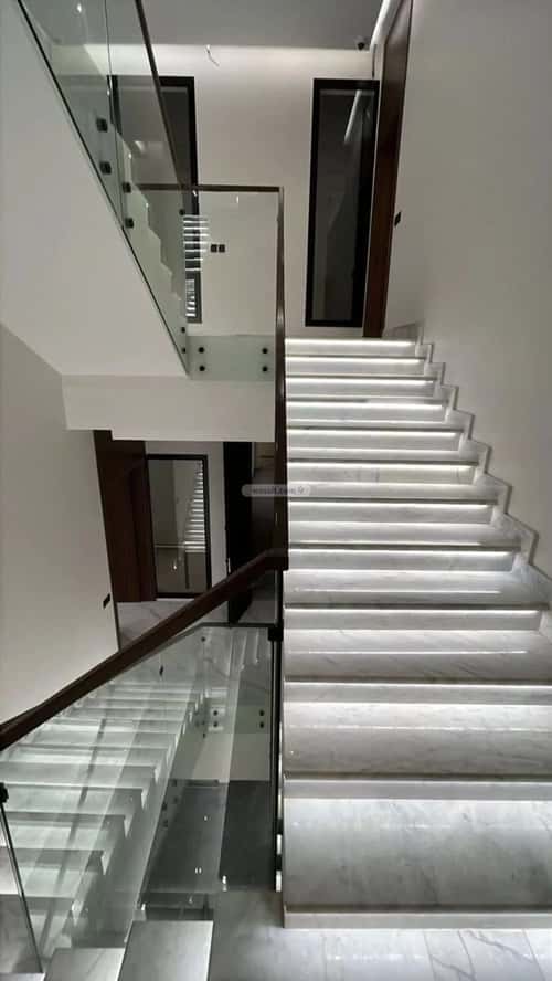 6 bedroom villa in Al Mahdiyyah 4