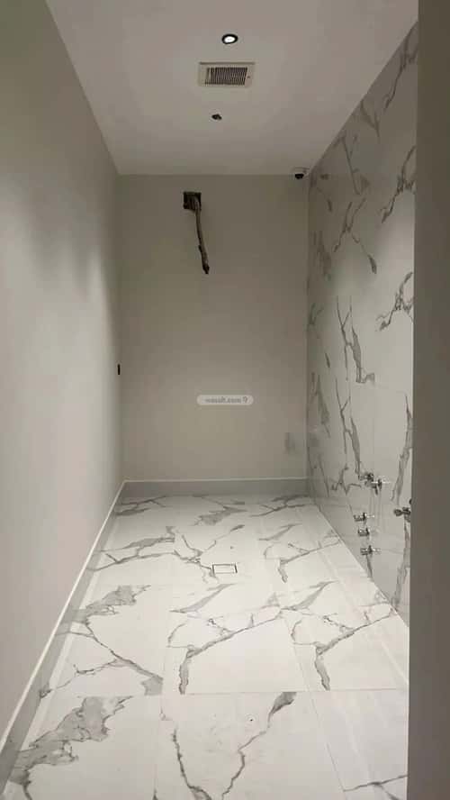 6 bedroom villa in Al Mahdiyyah 11