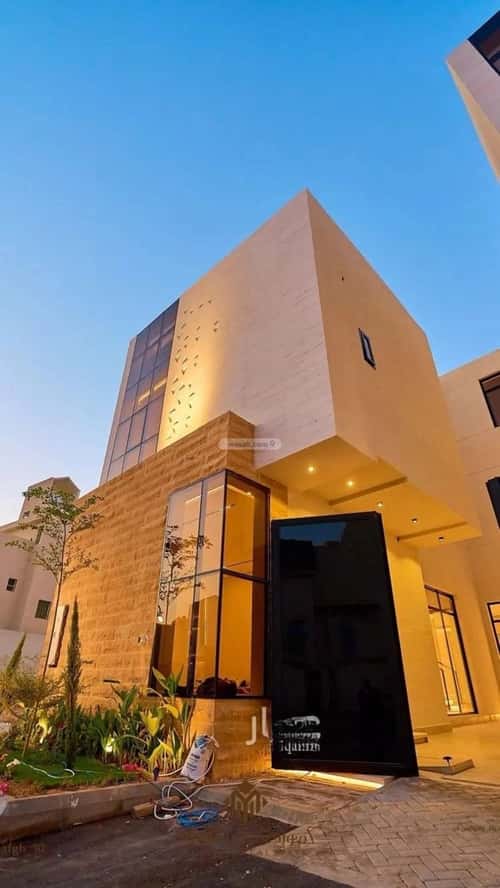 5 bedroom villa in Al Mahdiyyah 3