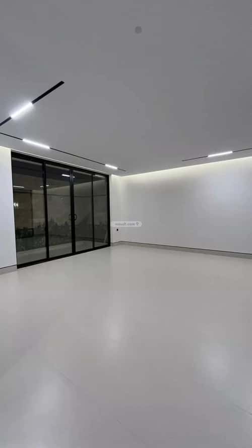 6 bedroom villa in Al Mahdiyyah 6