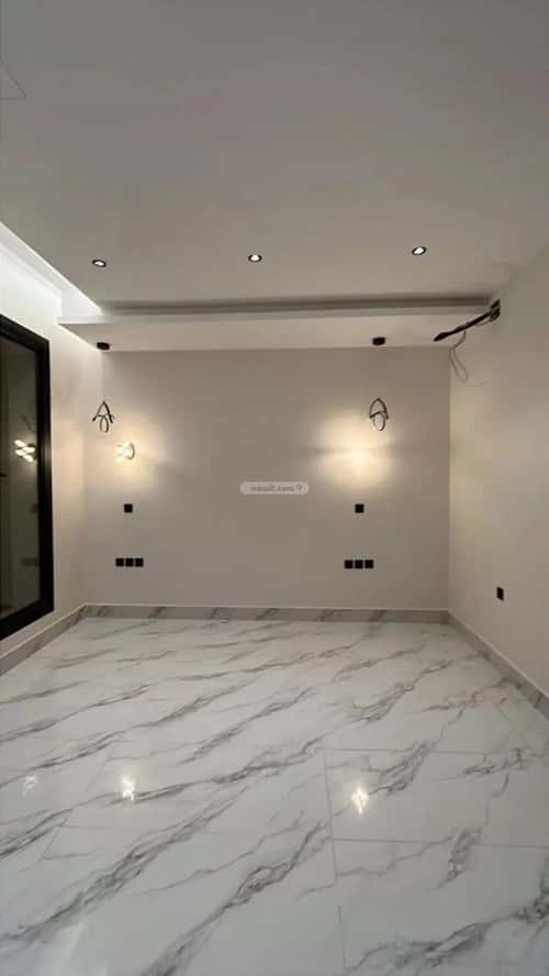 6 bedroom villa in Al Mahdiyyah 3