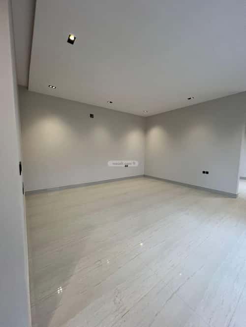 6 bedroom villa in Al Mahdiyyah 11
