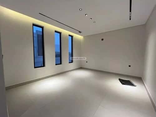 4 bedroom villa in Al Mahdiyyah 2