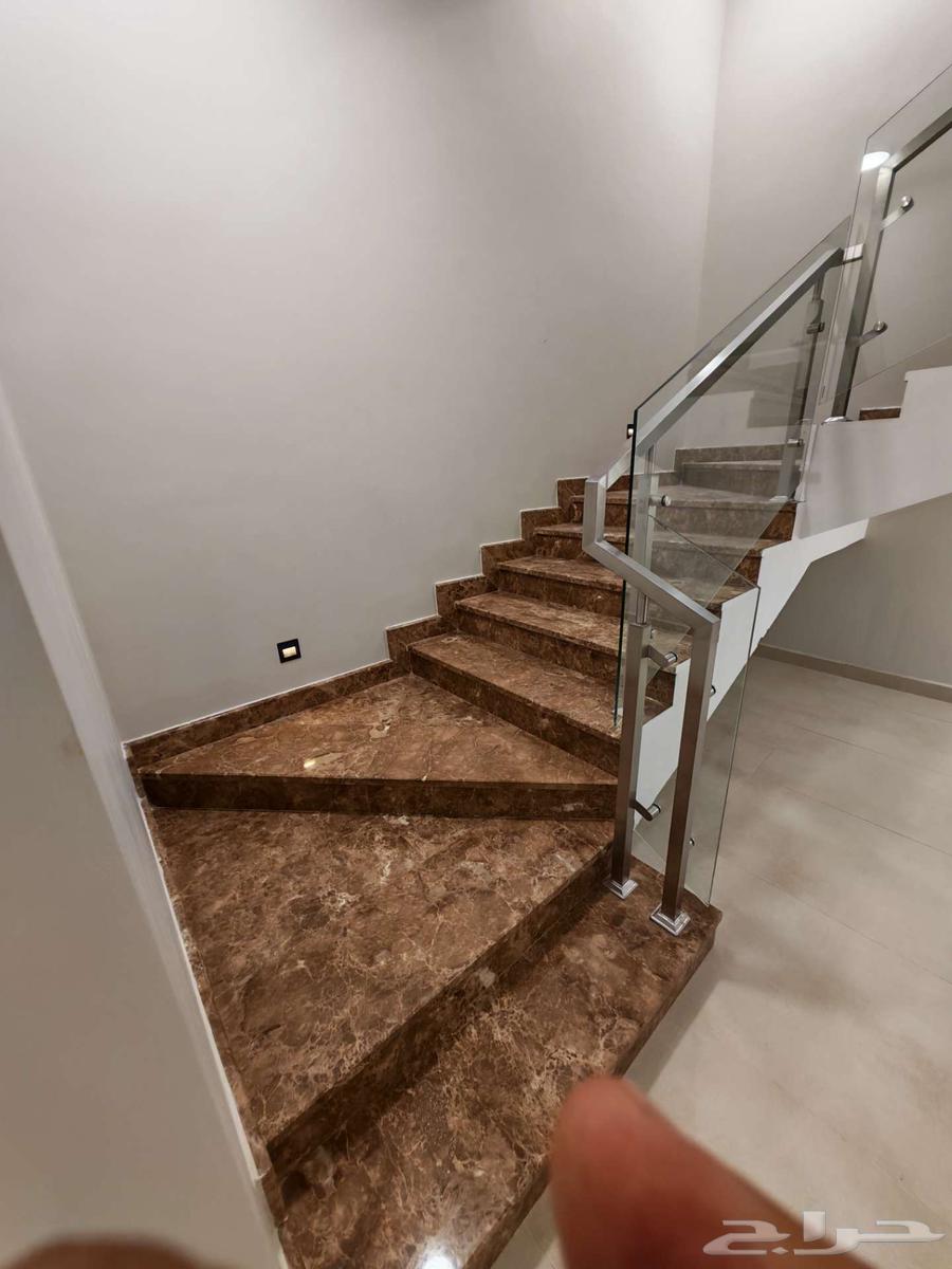 7 bedroom villa in Al Dana 4