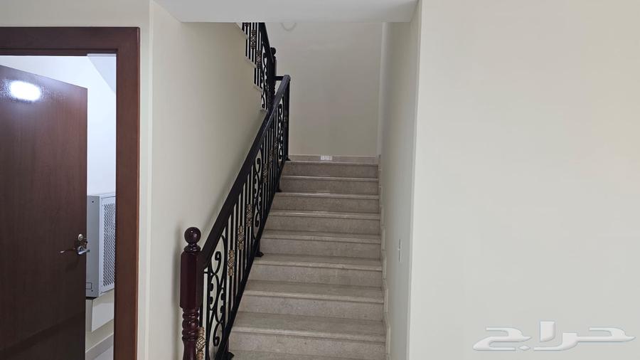 5 bedroom villa in جلمودة 8
