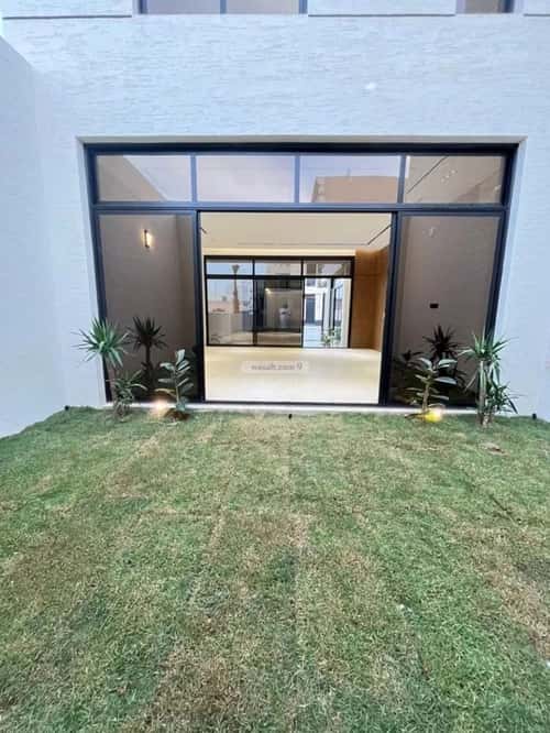 6 bedroom villa in Al Mahdiyyah 10