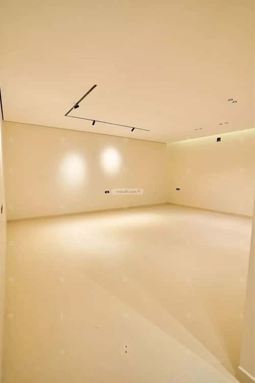 5 bedroom villa in Al Mahdiyyah 10