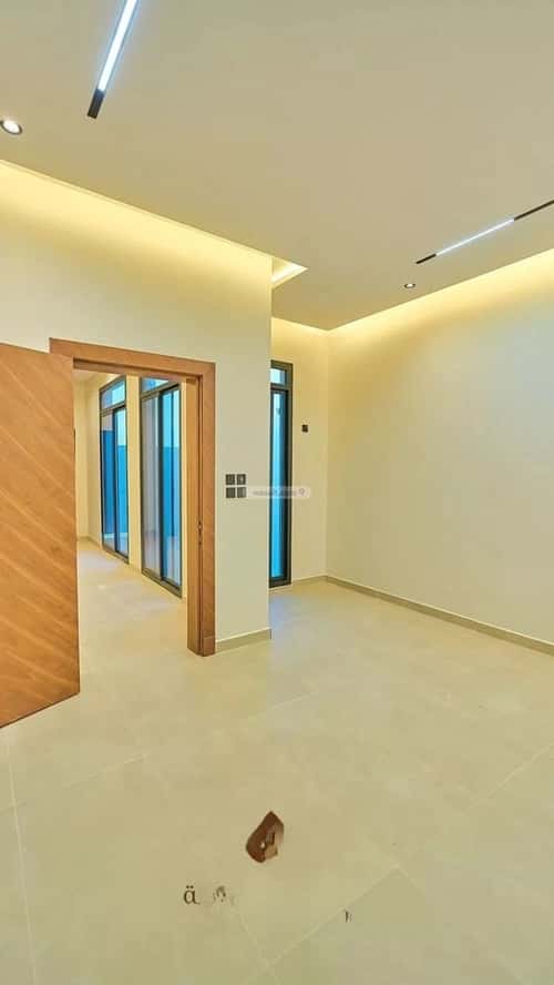 5 bedroom villa in Al Mahdiyyah 4