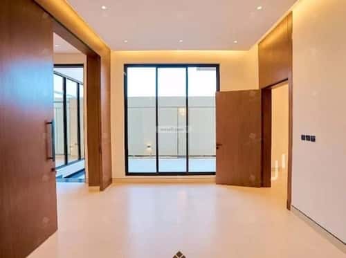 5 bedroom villa in Al Mahdiyyah 2