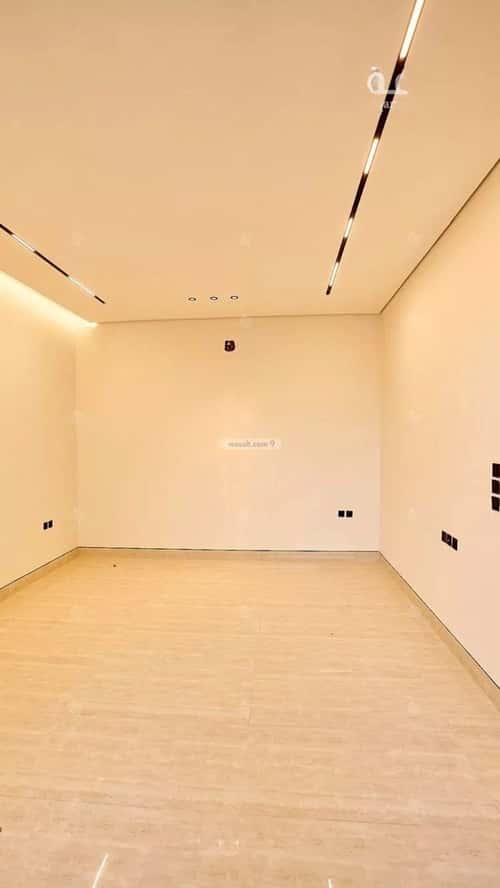5 bedroom villa in Al Mahdiyyah 9