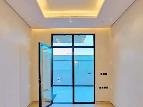 5 bedroom villa in Al Mahdiyyah 3