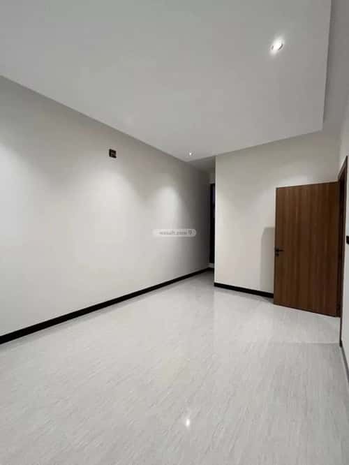 5 bedroom villa in Al Mahdiyyah 4