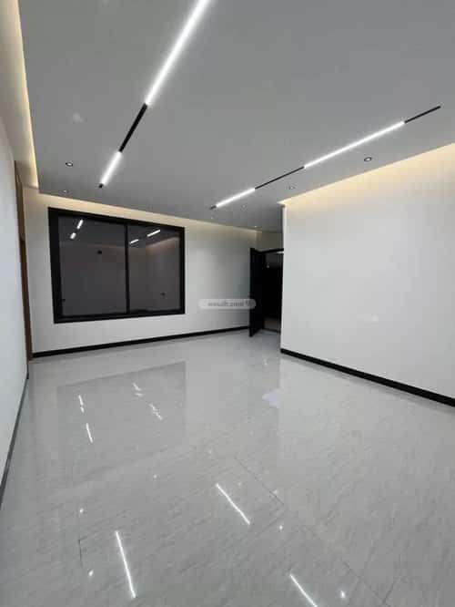 5 bedroom villa in Al Mahdiyyah 6