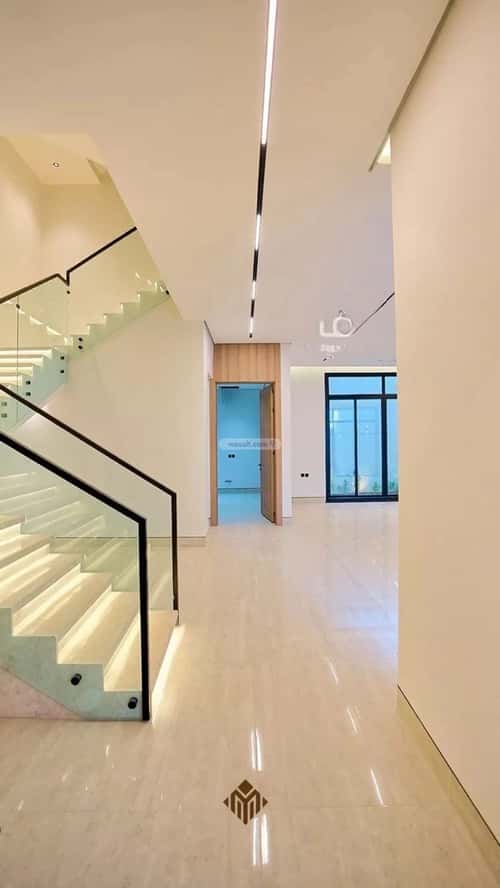 5 bedroom villa in Al Mahdiyyah 10