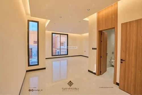 5 bedroom villa in Al Mahdiyyah 3