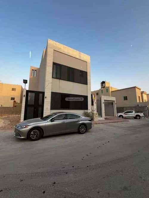 5 bedroom villa in Al Mahdiyyah 4