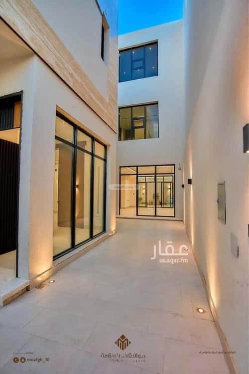 5 bedroom villa in Al Mahdiyyah 1