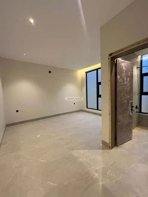 5 bedroom villa in Al Mahdiyyah 3