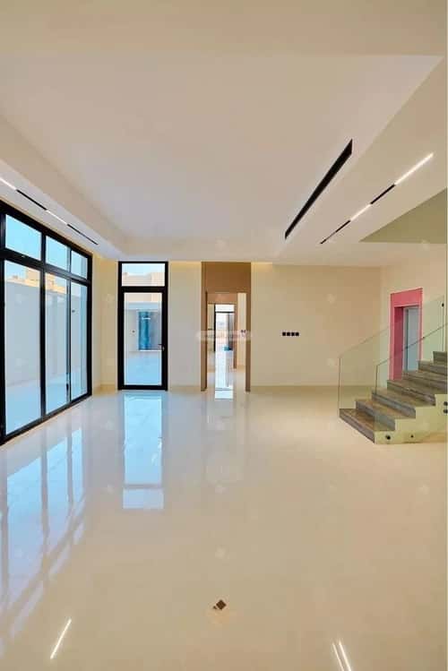 5 bedroom villa in Al Mahdiyyah 3