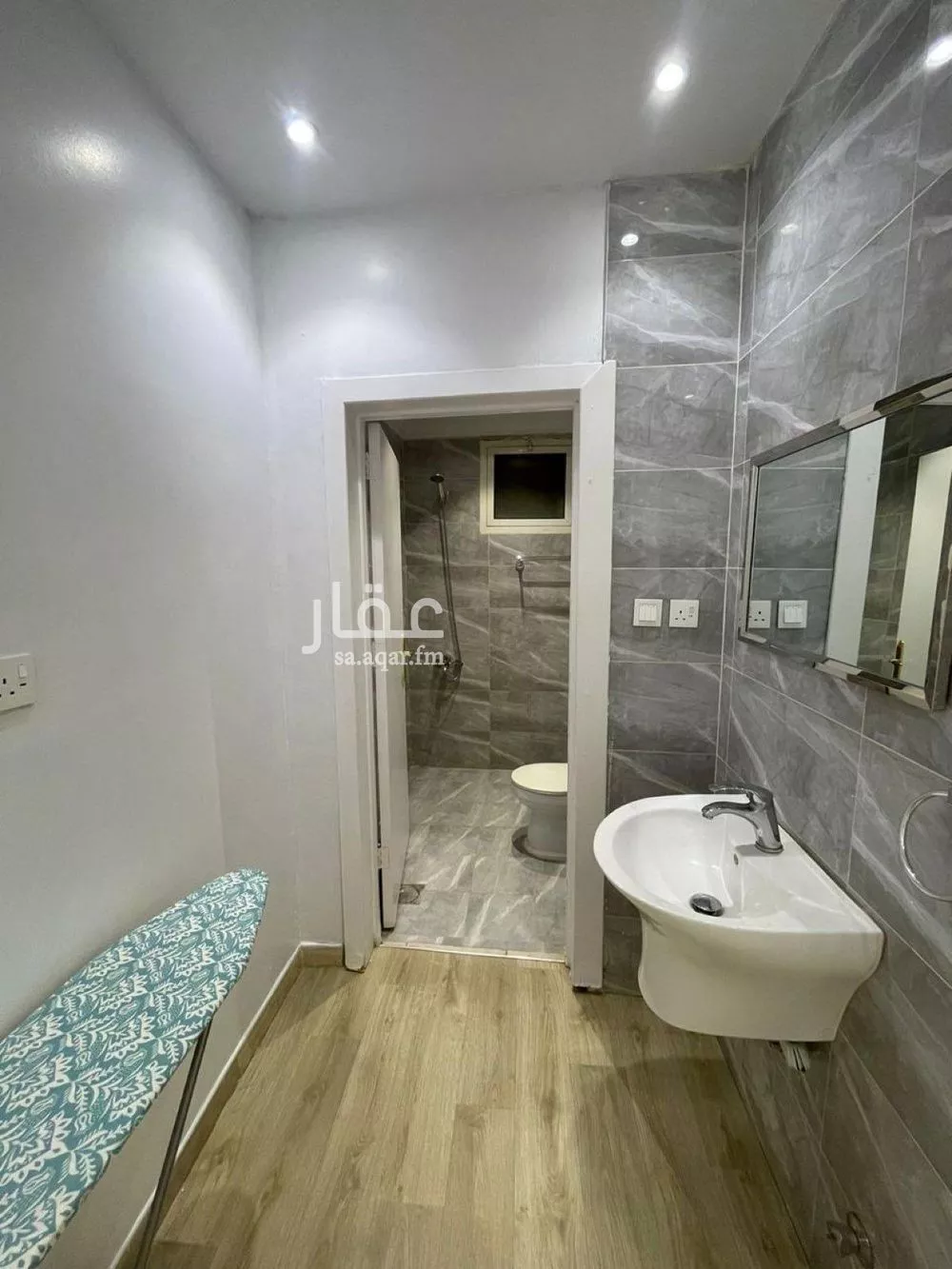 2 bedroom floor in Qurtubah 5