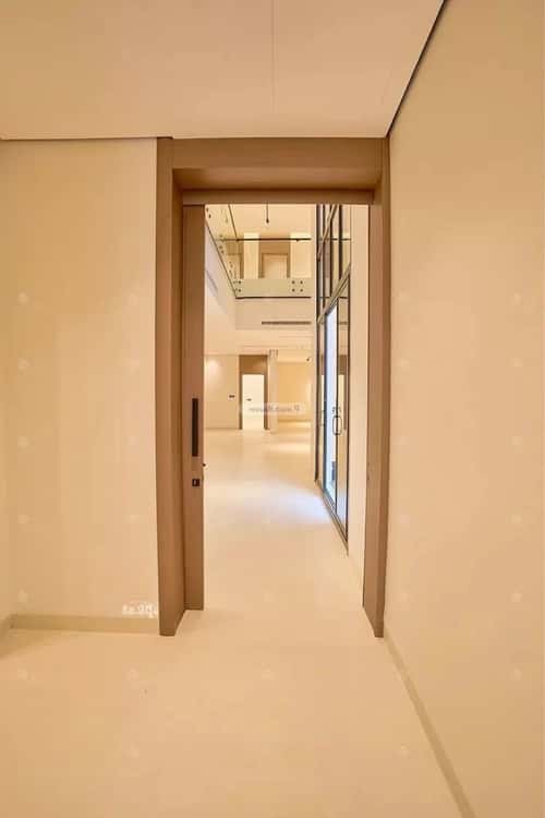 5 bedroom villa in Al Mahdiyyah 4