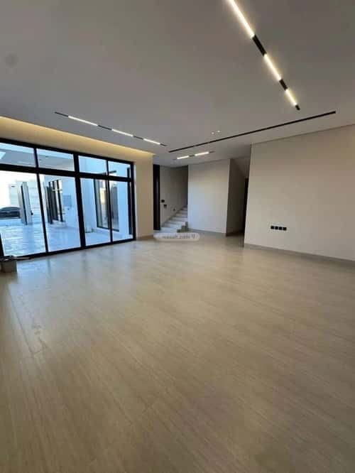 6 bedroom villa in Al Mahdiyyah 2