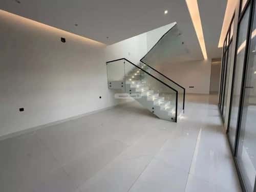 5 bedroom villa in Al Mahdiyyah 4