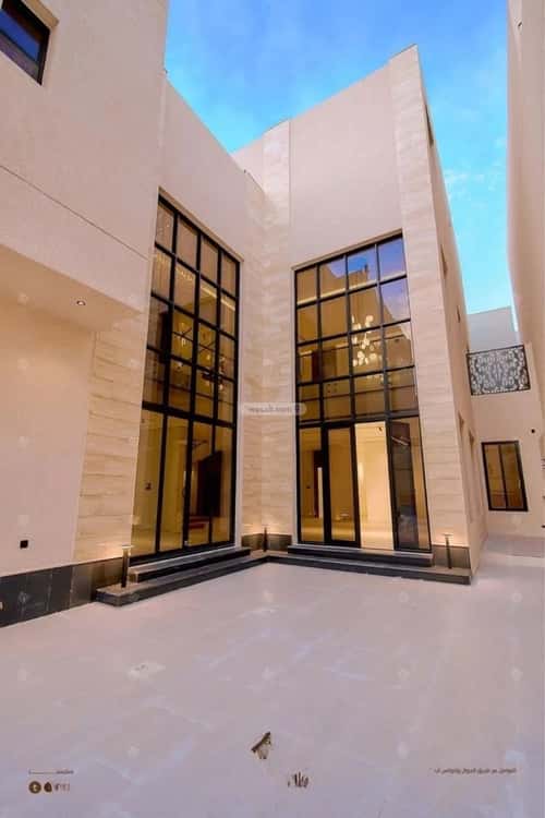 6 bedroom villa in Al Mahdiyyah 2