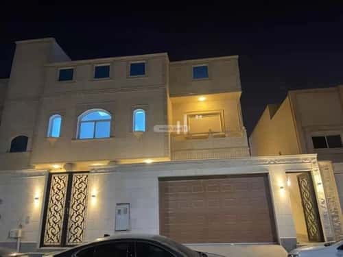 6 bedroom villa in Irqah 4