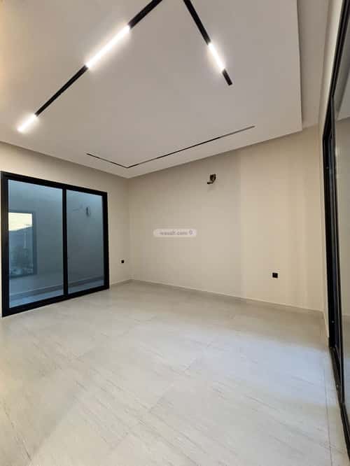 5 bedroom villa in Al Mahdiyyah 19