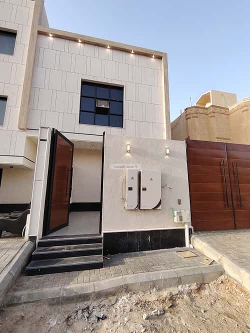 5 bedroom floor in Al Munsiyah 2