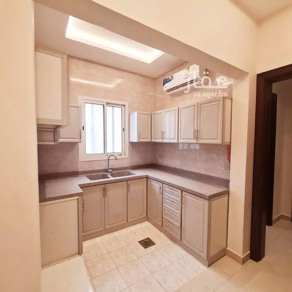 1 bedroom apartment in Al Olaya 4