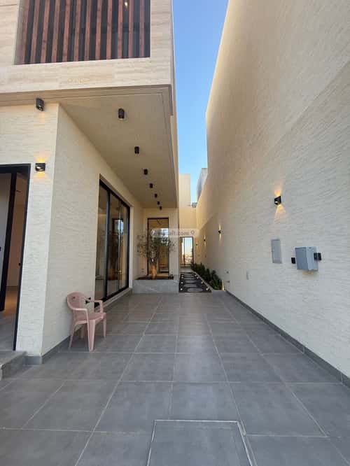 5 bedroom villa in Al Mahdiyyah 20