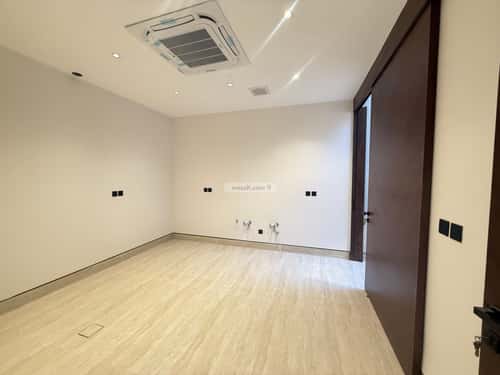 5 bedroom villa in Al Mahdiyyah 5