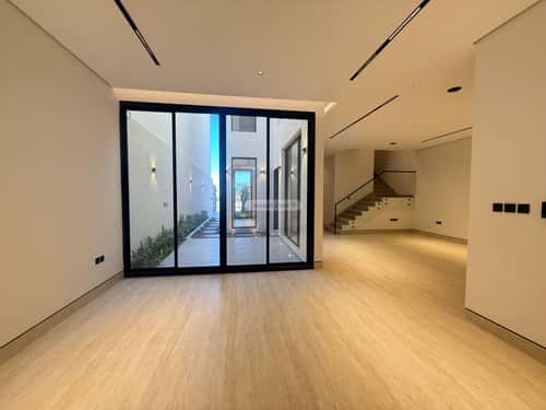 5 bedroom villa in Al Mahdiyyah 9