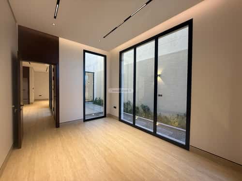 5 bedroom villa in Al Mahdiyyah 14