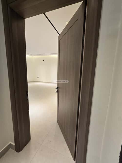 5 bedroom floor in Al Rimal 4