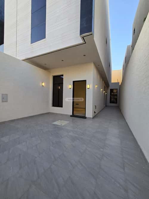 5 bedroom floor in Al Rimal 16