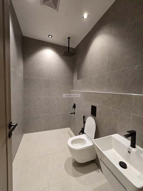 5 bedroom floor in Al Rimal 12