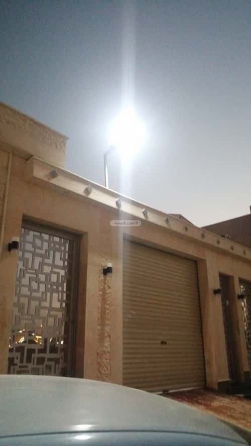 4 bedroom floor in Tuwaiq 4